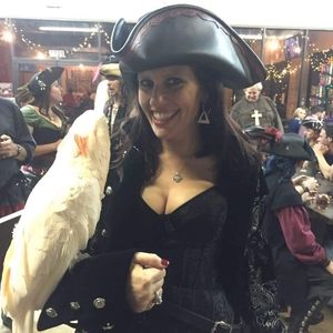 Meet your Posher, Candace